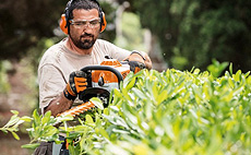 Podadores para conservação e jardinagem profissional